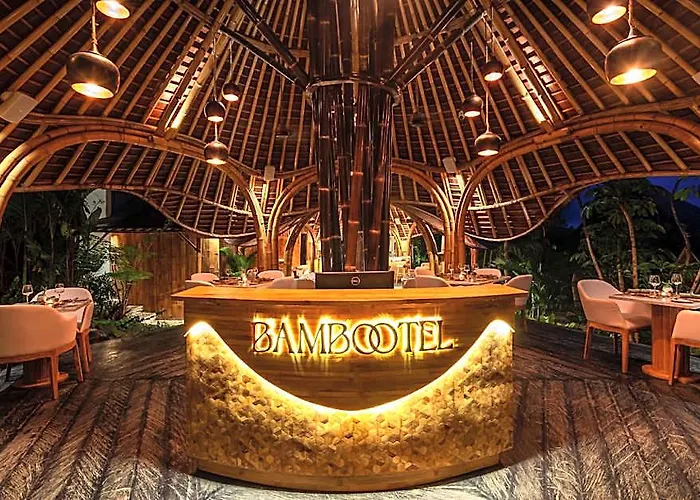 Bambootel Sawah View ホテル バリ島