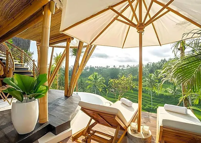 Bambootel Sawah View ホテル 5*